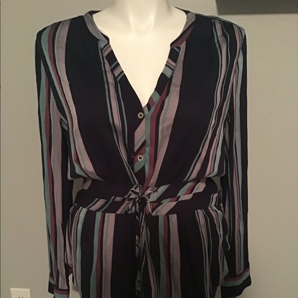 Shirt - Picture 2 of 3